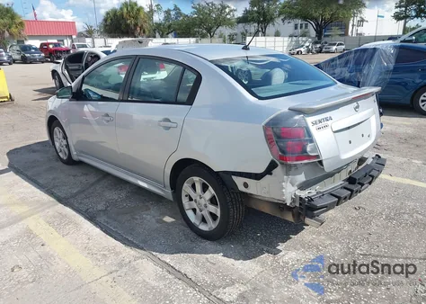 2011 Nissan Sentra 2.0Sr из США, поврежденный, VIN 3N1AB6AP1BL659128